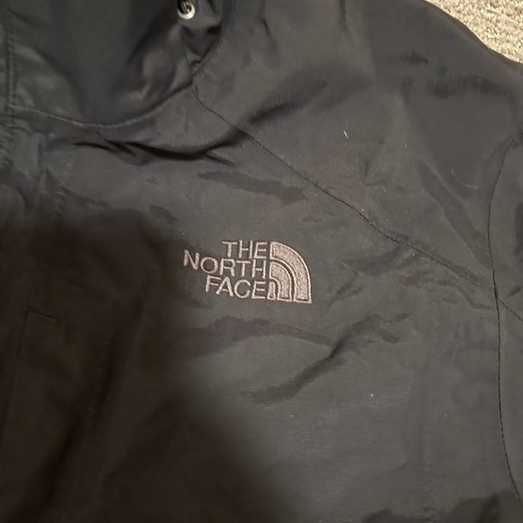 TheNorthFace black hooded shell jacket -Sold - Picture 4 of 12
